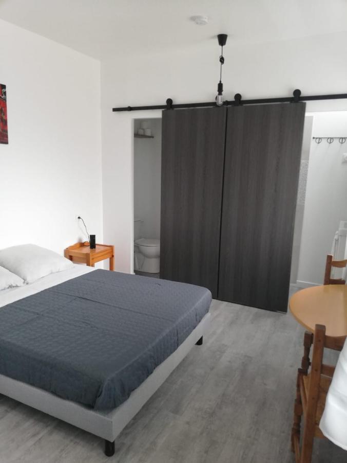 Le Breton Hotell Basse-Indre Eksteriør bilde